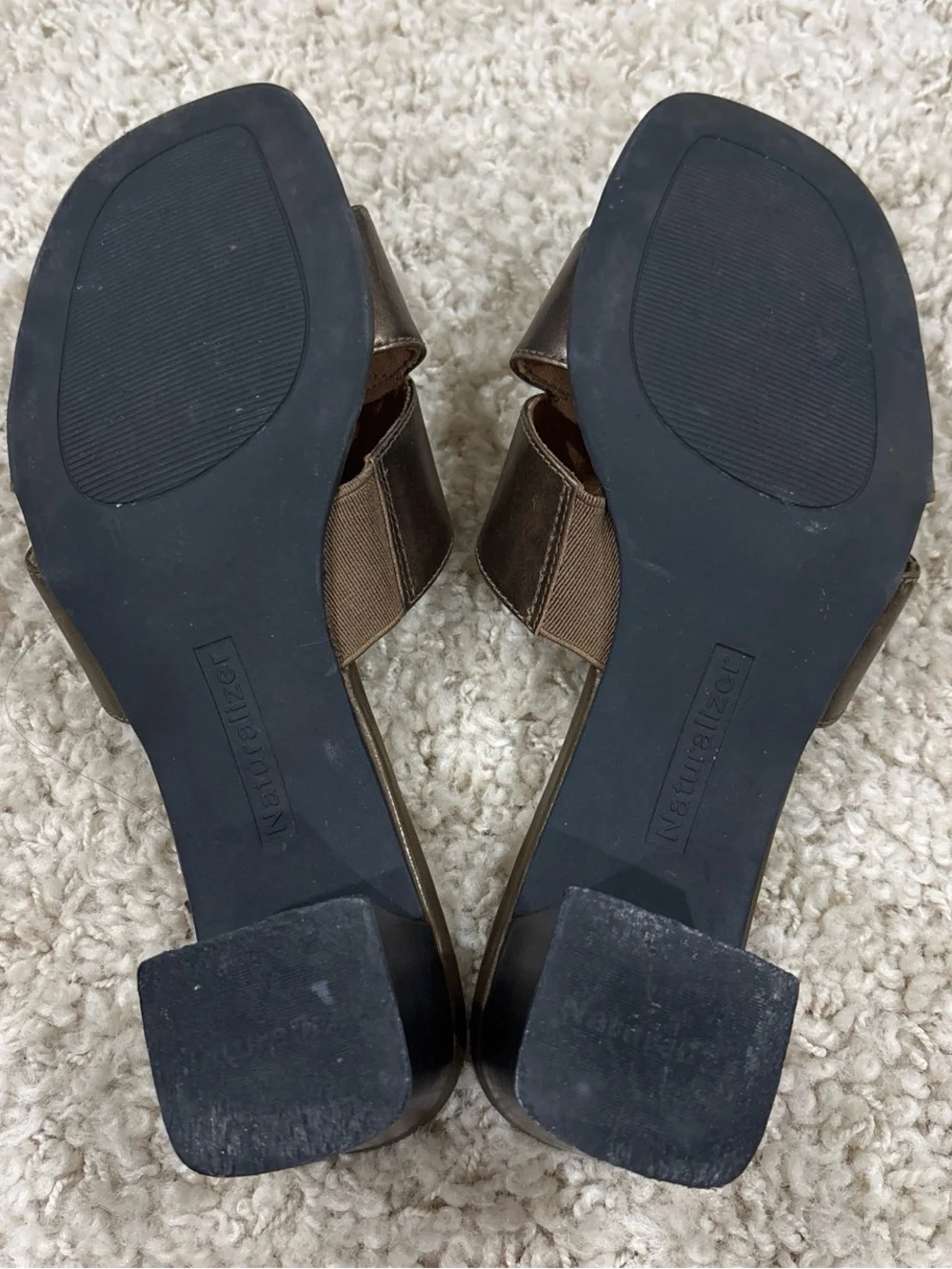 Naturalizer Bronze Metallic Mule Block Heel Square Toe Slip On Sandals Size 6M